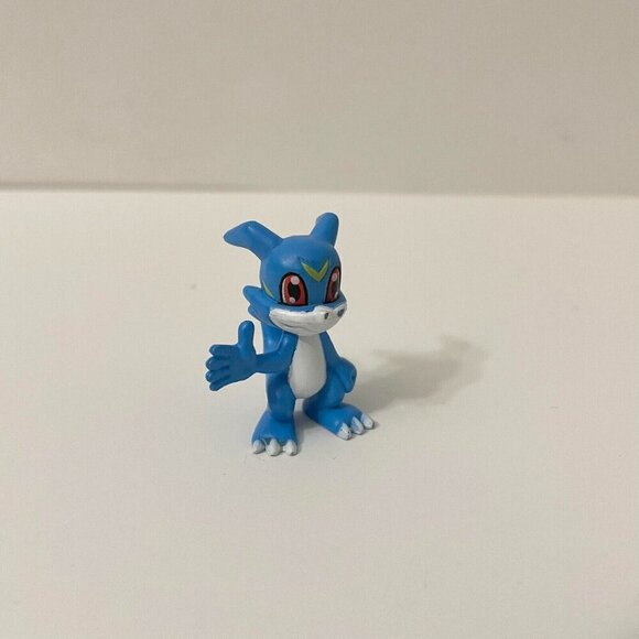 2000 Bandai Digimon Mini Figure Veemon 1 Inch Tall Digital Monsters - Picture 8 of 10
